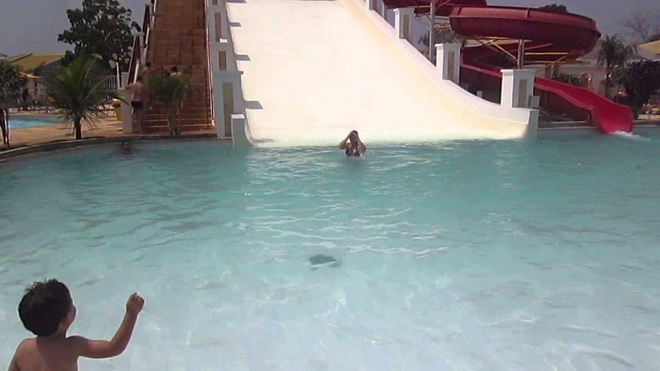 Lacqua Di Roma, Com Fogao Geladeira E Parque Aquatico 24H Caldas Novas Bagian luar foto